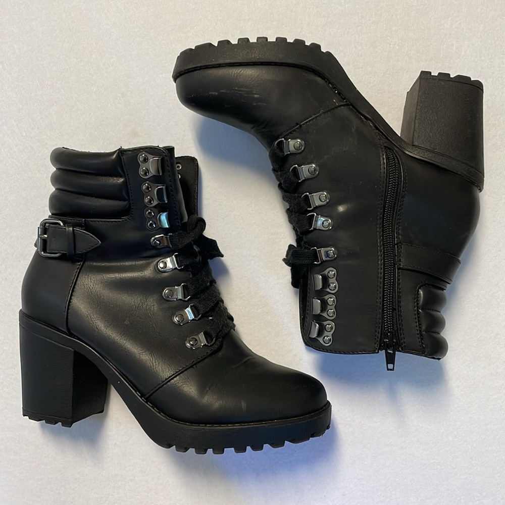 MIA Platform Boots